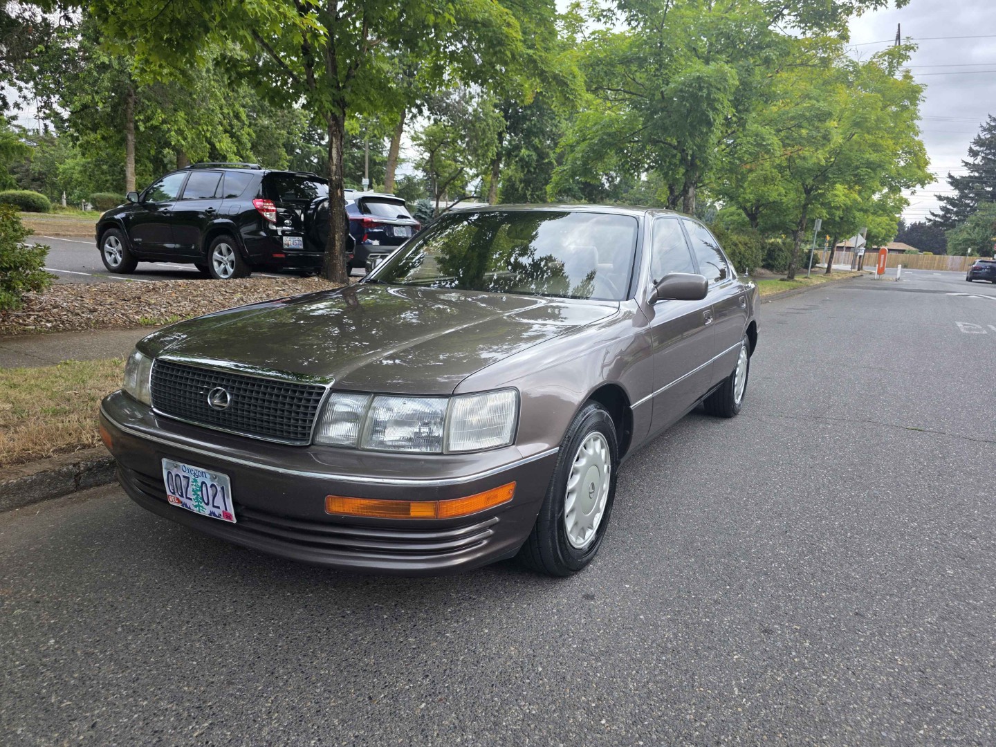 1990 Lexus LS 400 - Dark Taupe Metallic, Rare Fabric Interior, FOR SALE